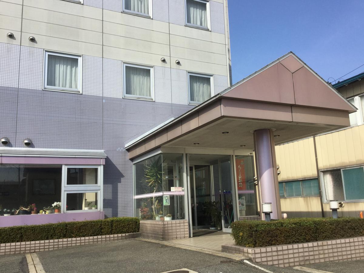 Hotel Tsutaya Йонезава Екстериор снимка